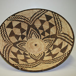 Woven_Basket_Tswana